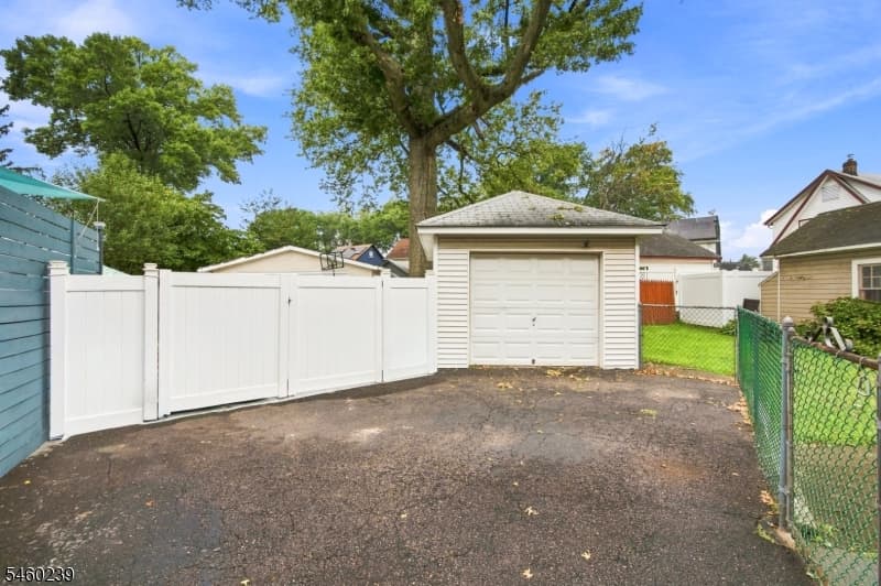 345 E Clay Ave, Roselle Park Boro photo 42