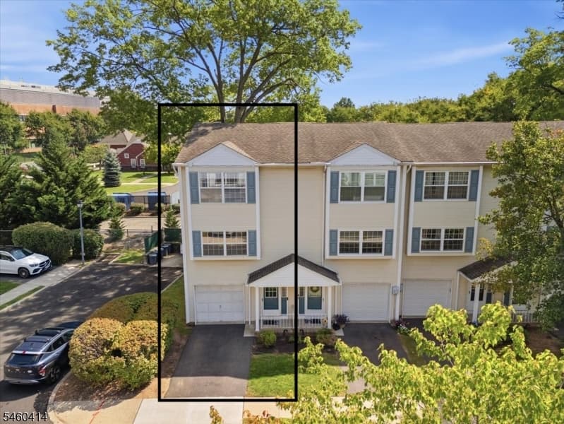 36 E Grand Ave, Rahway City photo 2