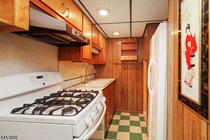 2831 Bradbury Ave, Linden City photo 18