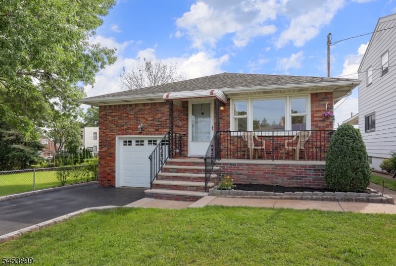 2831 Bradbury Ave, Linden City photo 2