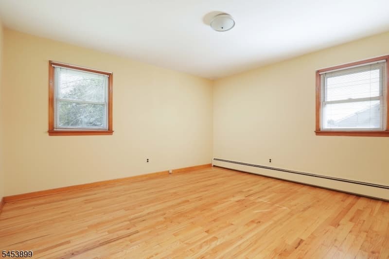 2831 Bradbury Ave, Linden City photo 9