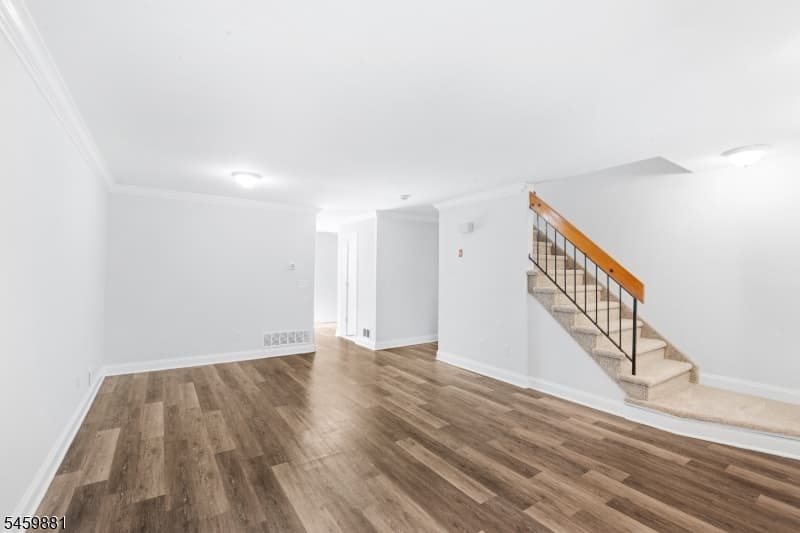 103 Orchard Meadows Dr, Union Twp. photo 6