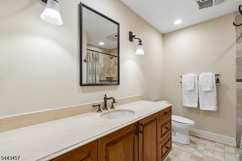 9 Canterbury Ln, Summit City photo 27
