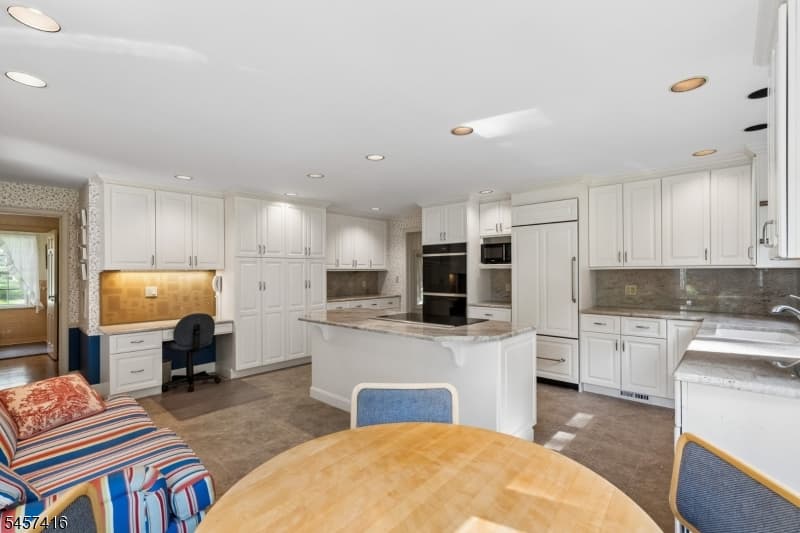 300 Oak Ridge Ave, Summit City photo 6