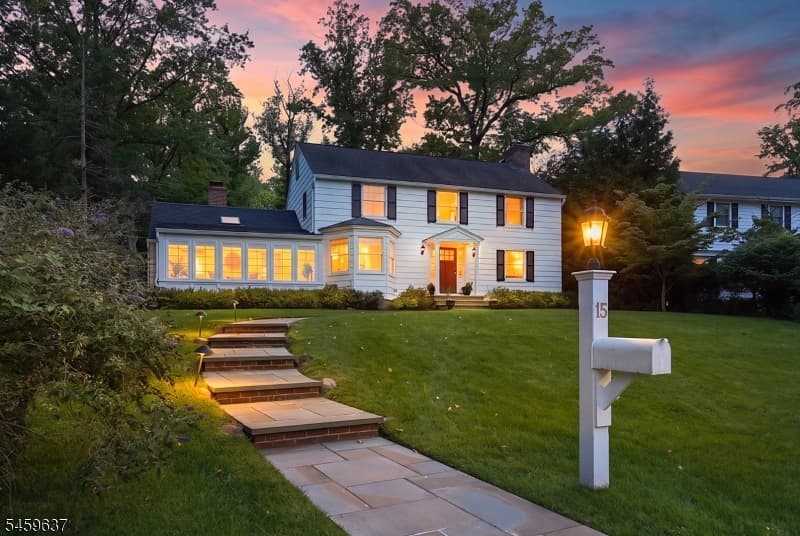 139 Mountain View Drive, Mountainside Boro