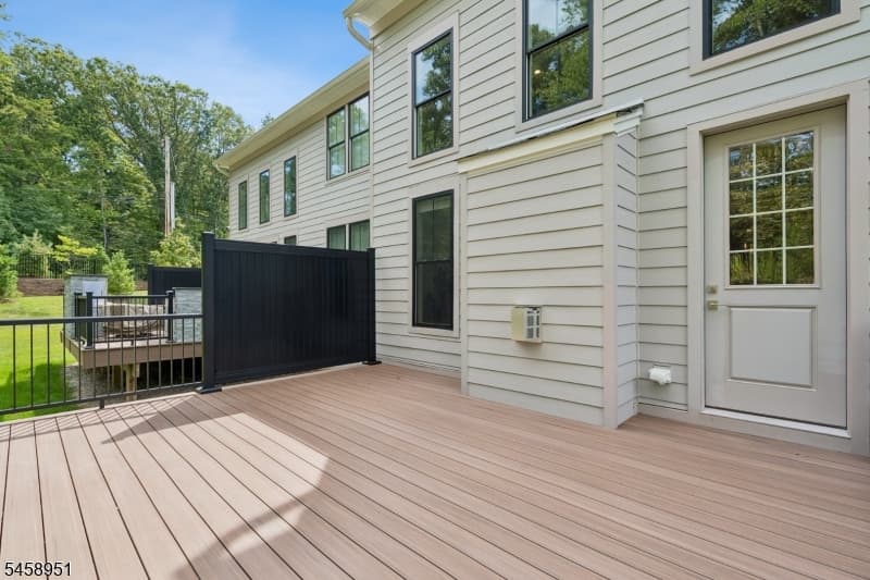 8 Hawfinch Dr, Berkeley Heights Twp. photo 46