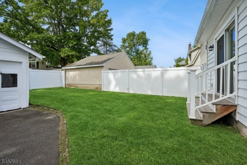 16 Remer Ave, Springfield Twp. photo 28