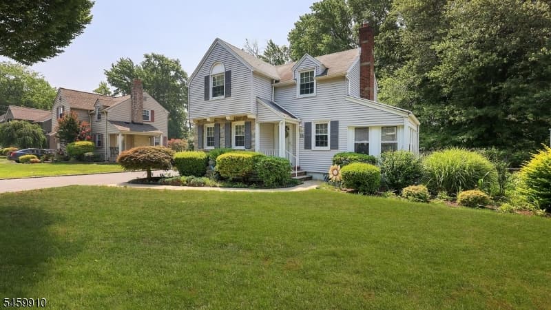 11 Munsee Dr, Cranford Twp. photo 2