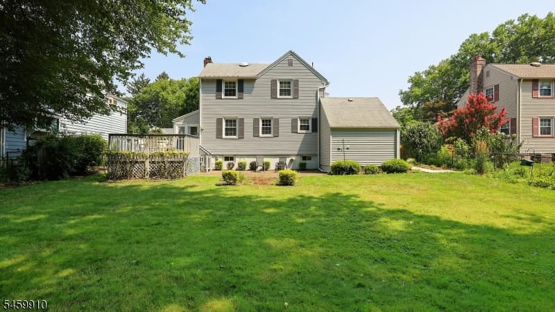 11 Munsee Dr, Cranford Twp. photo 32