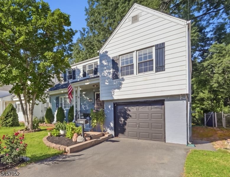 223 Woodlawn Ave, Linden City