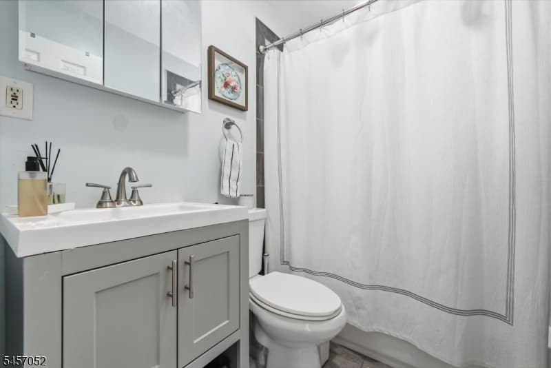 223 Woodlawn Ave, Linden City photo 11