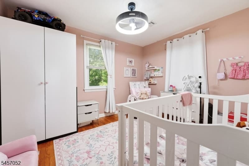 223 Woodlawn Ave, Linden City photo 15