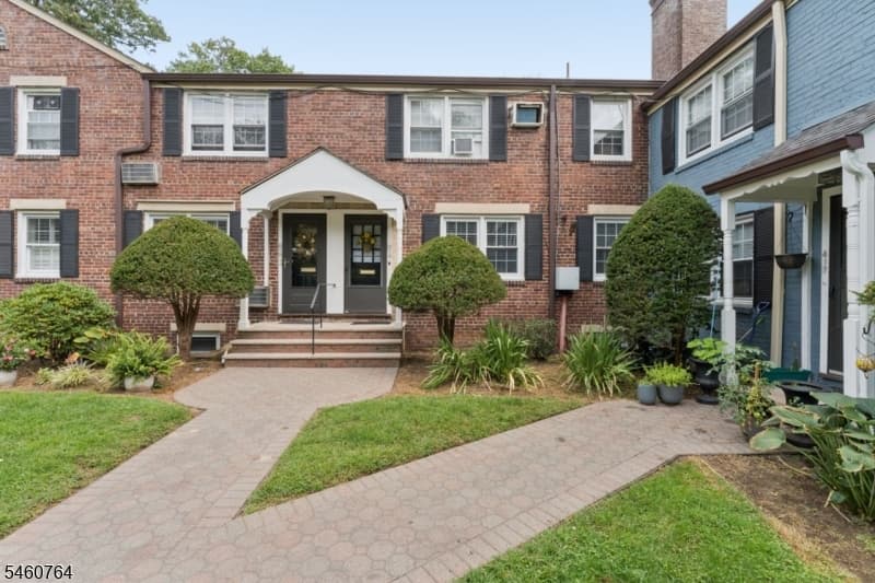418 Lincoln Park, Cranford Twp. photo 14