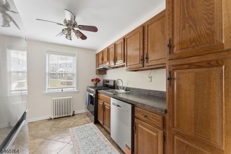 418 Lincoln Park, Cranford Twp. photo 4