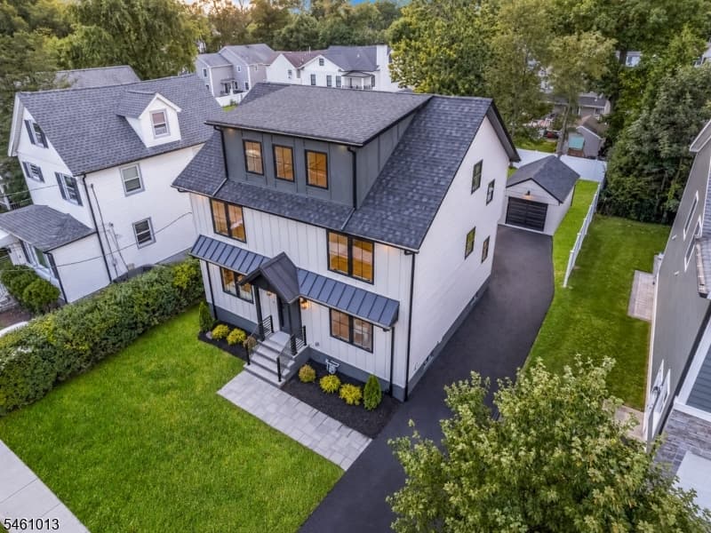 233 Cranford Ave, Cranford Twp. photo 4