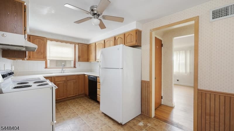 212 Stoughton Ave, Cranford Twp. photo 11