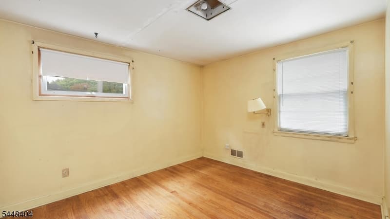 212 Stoughton Ave, Cranford Twp. photo 16
