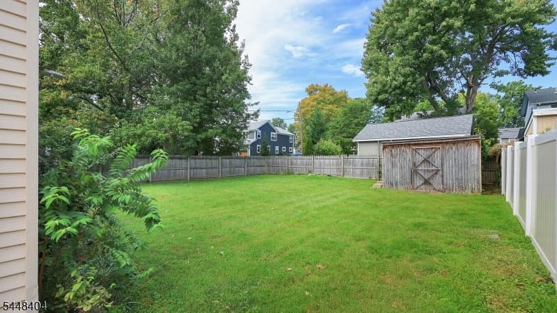 212 Stoughton Ave, Cranford Twp. photo 28