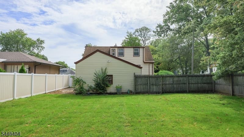 212 Stoughton Ave, Cranford Twp. photo 30