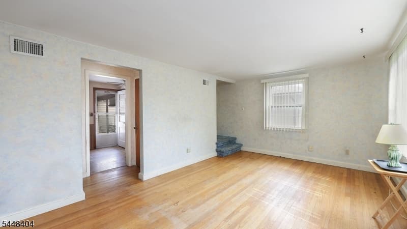 212 Stoughton Ave, Cranford Twp. photo 6