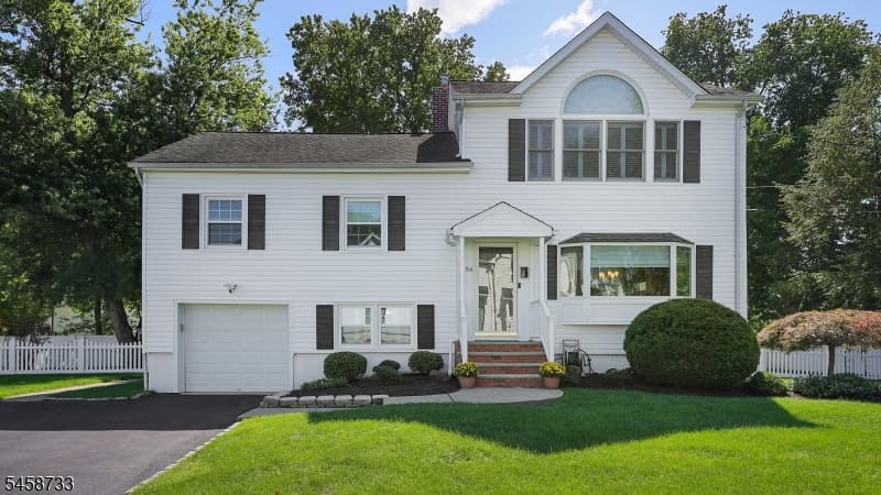 34 Moss Avenue, Westfield Town