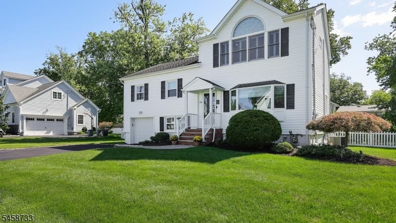 34 Moss Avenue, Westfield Town photo 2