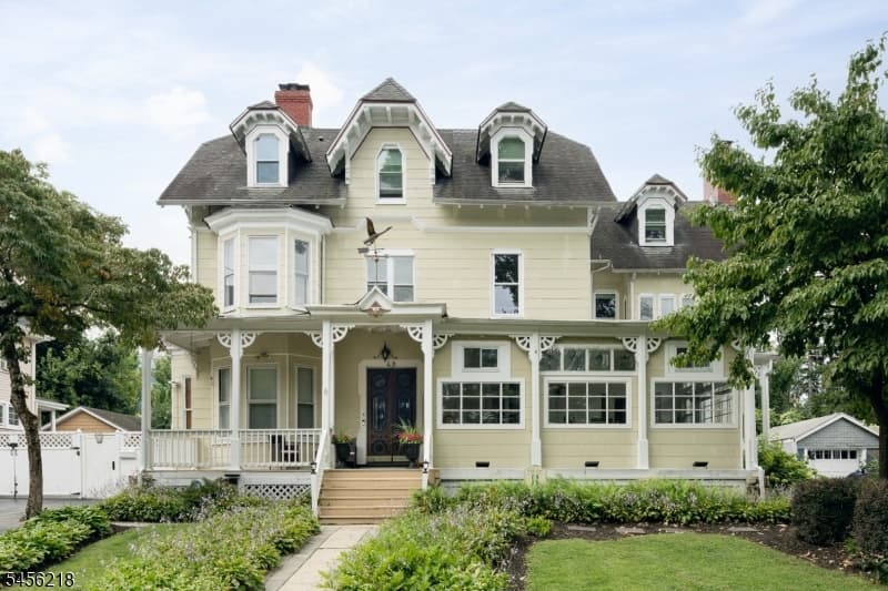 48 Kent Place Blvd, Summit City
