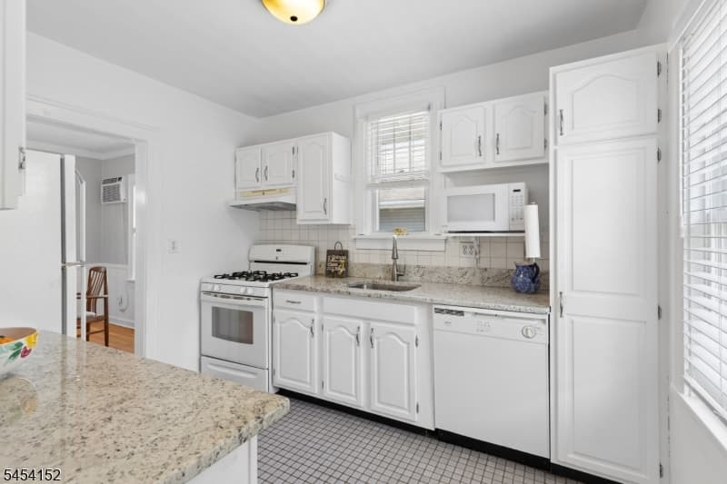 18 Stewart Pl, Fanwood Boro photo 16