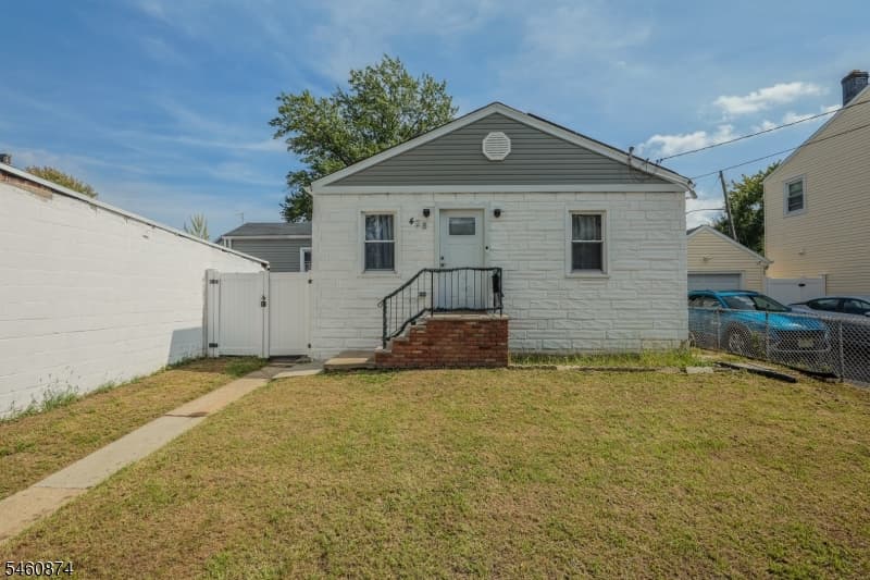 428 3Rd Ave, Linden City