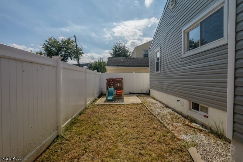 428 3Rd Ave, Linden City photo 17