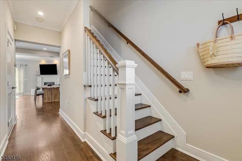 6 Clover Court, Berkeley Heights Twp. photo 4