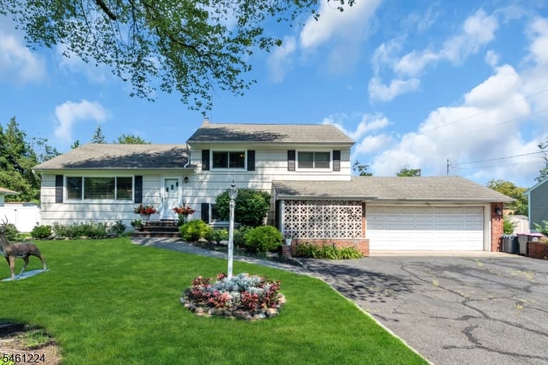 336 Summit Rd, Mountainside Boro