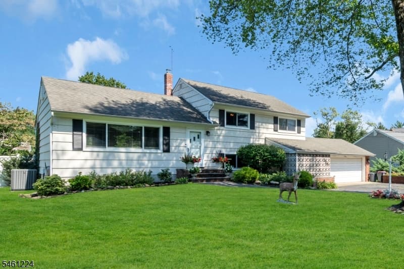 336 Summit Rd, Mountainside Boro photo 3