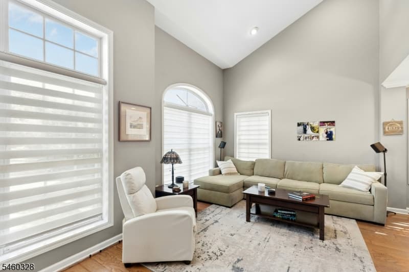 402 Donato Cir, Scotch Plains Twp. photo 10