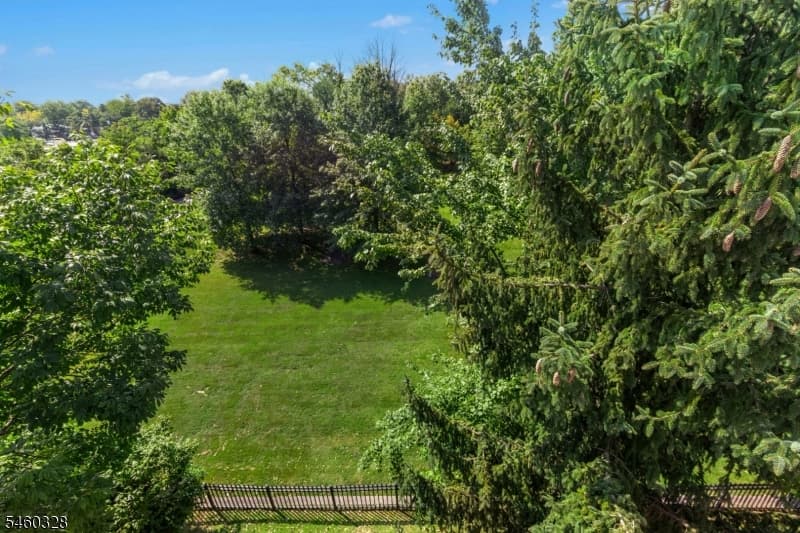 402 Donato Cir, Scotch Plains Twp. photo 22