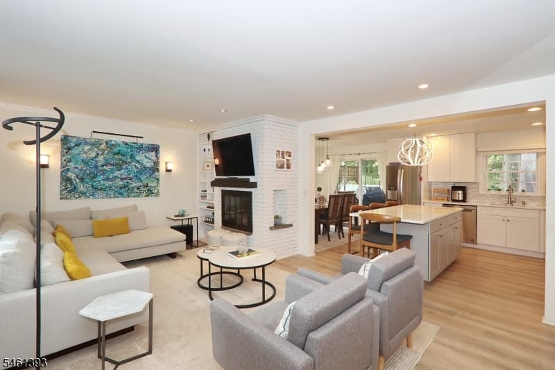 31 Karen Way, Summit City photo 4