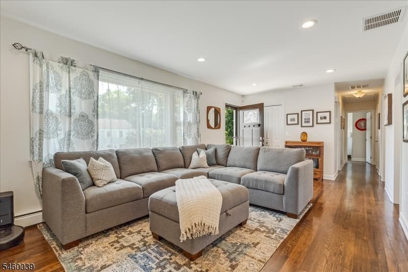 2105 Maple View Ct, Scotch Plains Twp. photo 8