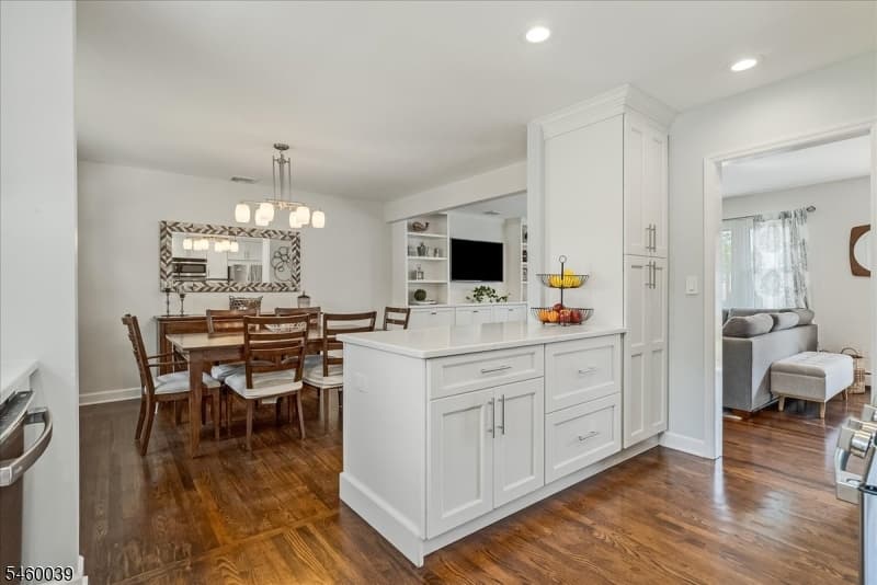 2105 Maple View Ct, Scotch Plains Twp. photo 9