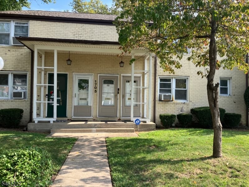 1705 Wood Ave, Roselle Boro