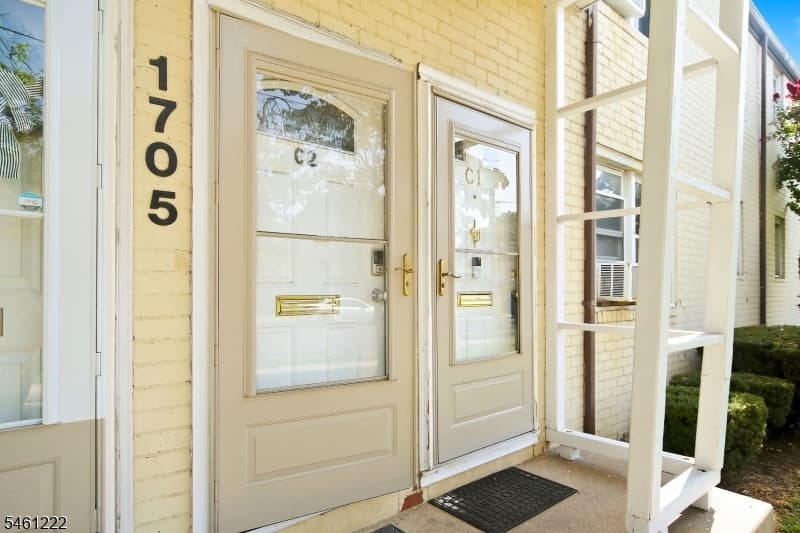 1705 Wood Ave, Roselle Boro photo 6