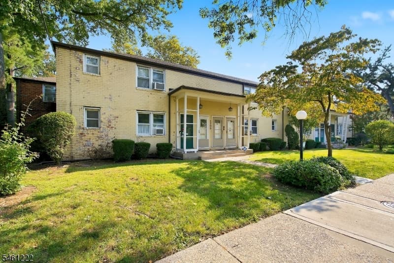 1705 Wood Ave, Roselle Boro photo 9