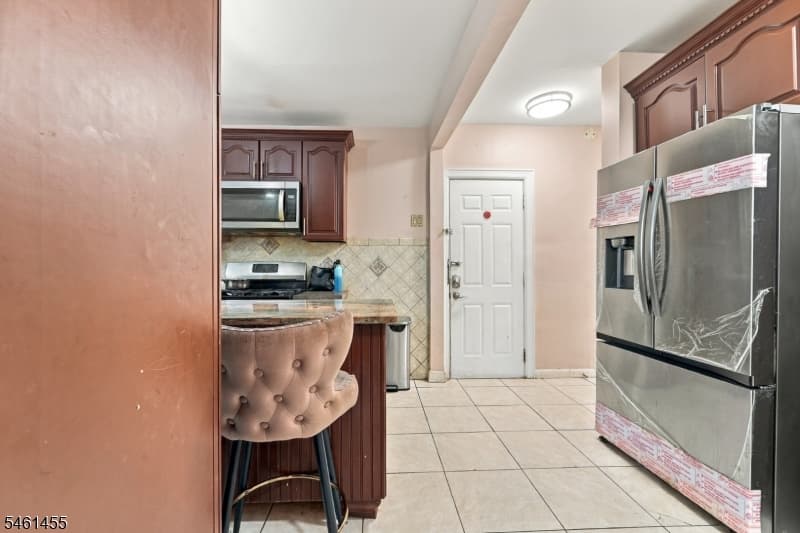1521 Leslie St, Hillside Twp. photo 19
