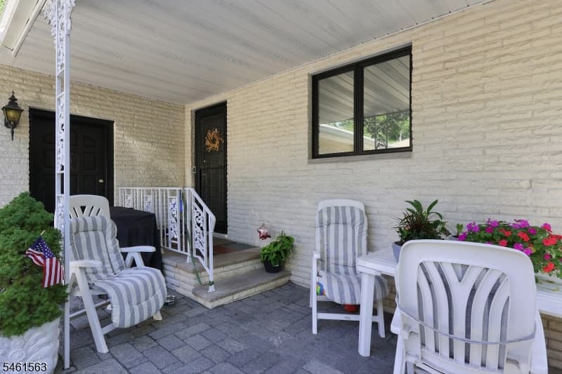650 Riverside Dr, Cranford Twp. photo 24