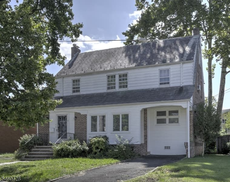 8 Decker Ave, Elizabeth City