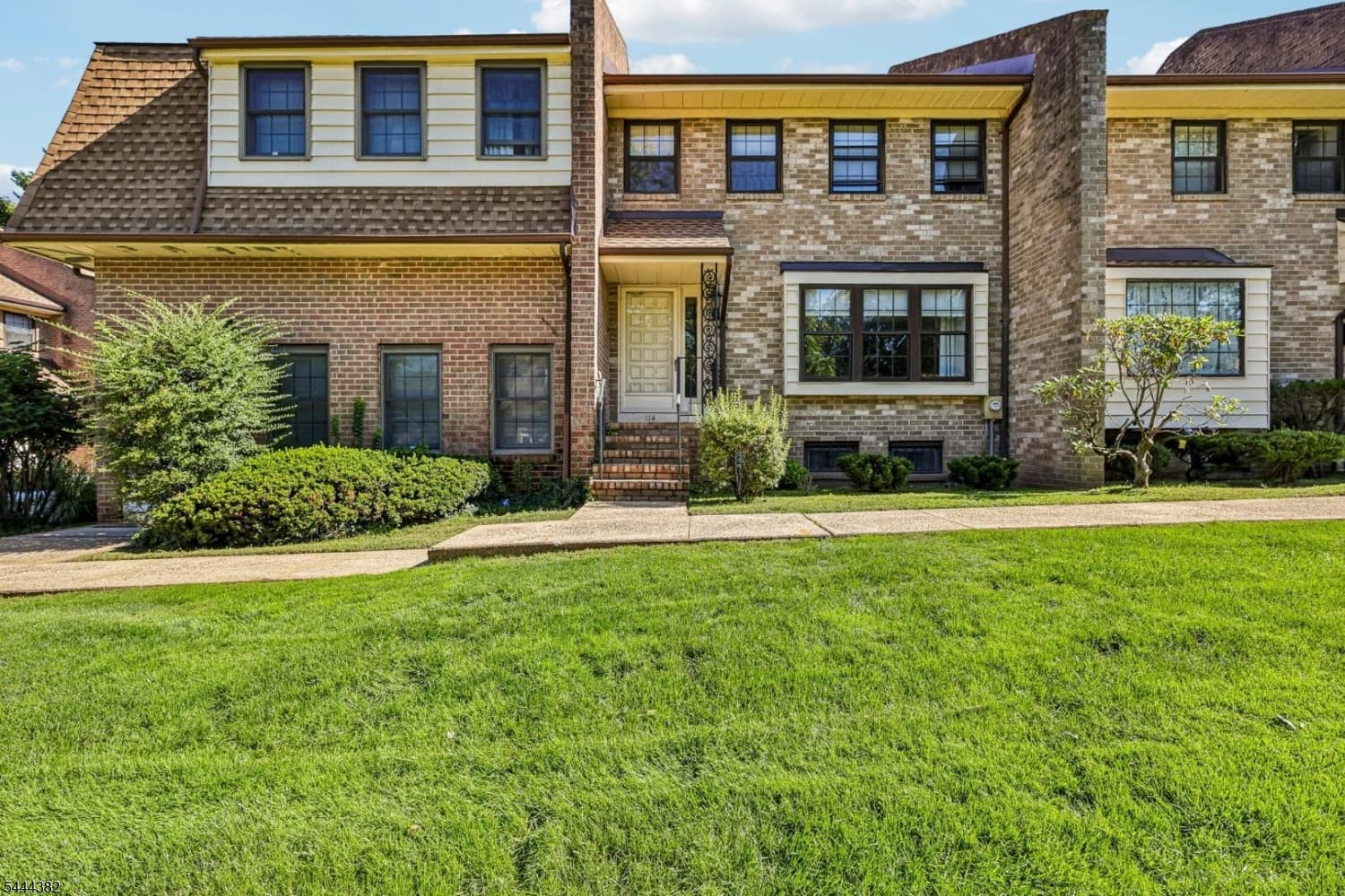 321 North Ave, Cranford Twp.