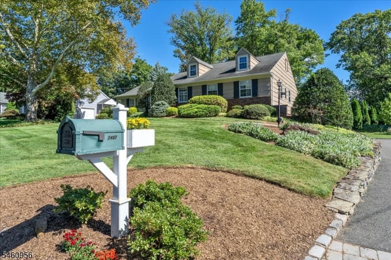 1407 Chapel Hill Rd, Mountainside Boro photo 2