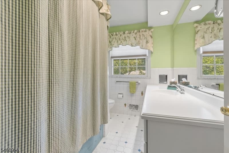 1407 Chapel Hill Rd, Mountainside Boro photo 22