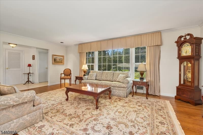 1407 Chapel Hill Rd, Mountainside Boro photo 4