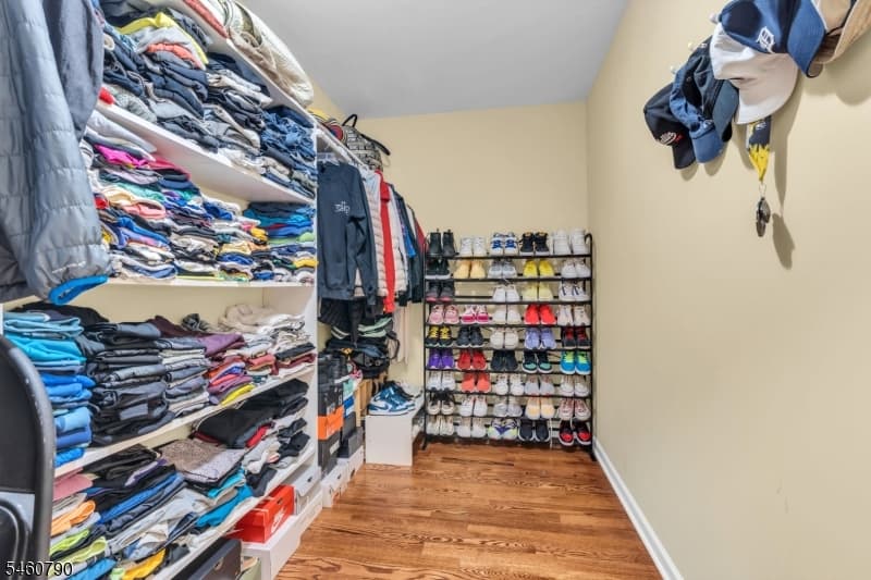 576 Richfield Ave, Kenilworth Boro photo 22