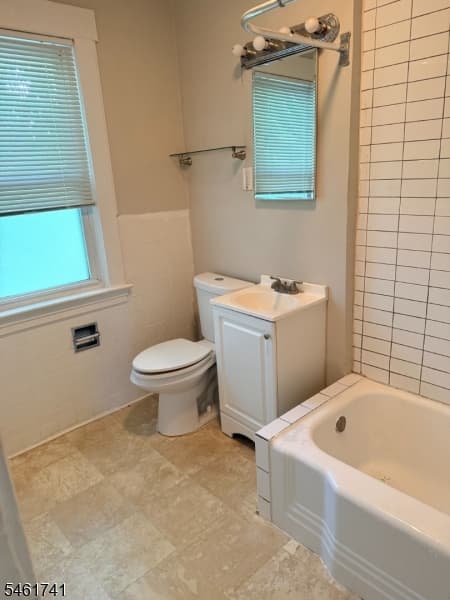1525 Bond St, Hillside Twp. photo 15